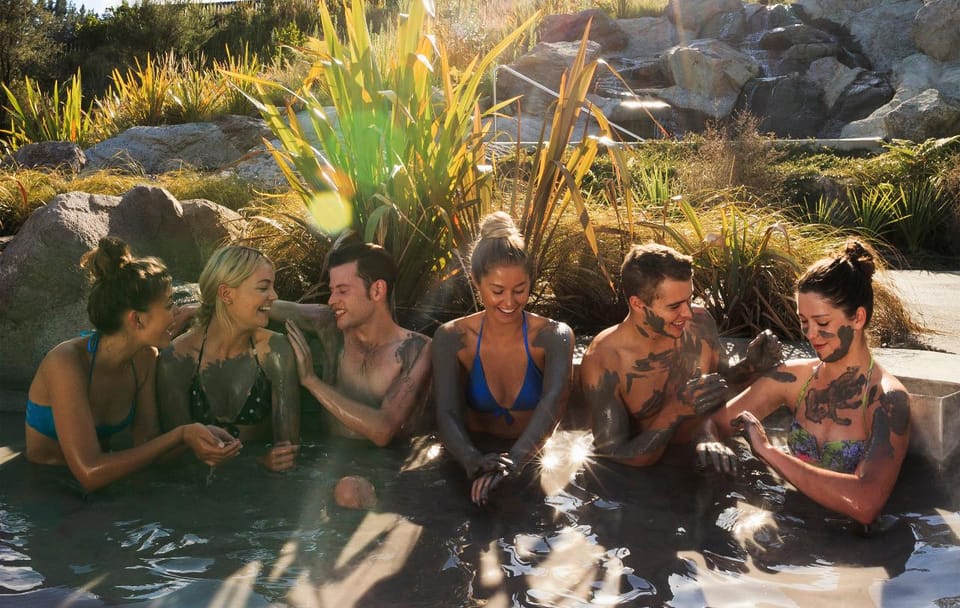 Day Trip to Hell's Gate Geothermal Reserve and Mud Spa from Auckland