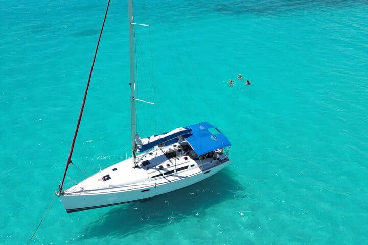 Private Luxury Sailing from Casa de Campo to Catalina Island 8