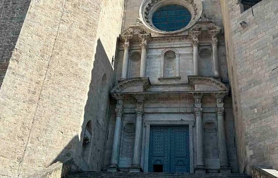 Private Tour From Barcelona to Girona