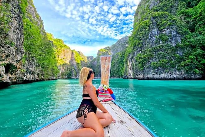 Phi Phi Island Exploration by Private Longtail Boat & Lunch photo 2