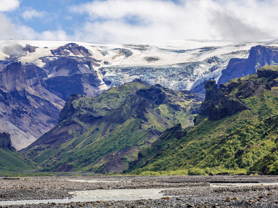 Private Thorsmörk Glacier Valley 4x4 Super Truck Ramble — Snaeland Travel