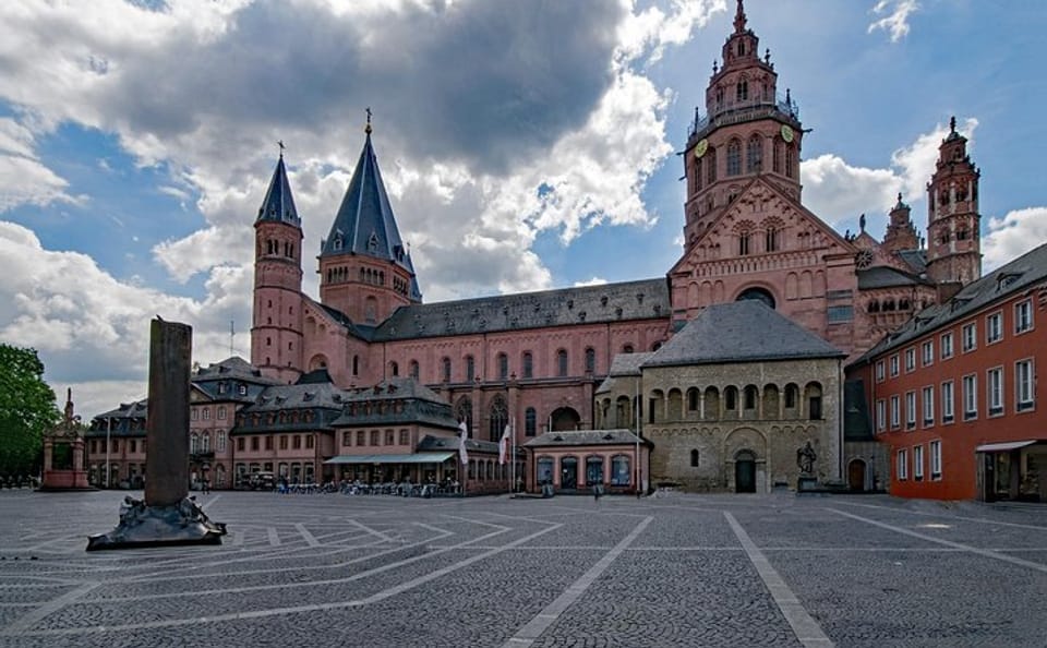 Historical City Tour of Mainz, Germany