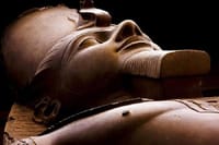 Memphis, ramsis II statue