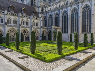 Private Guided Walking Tour of Historic Rouen