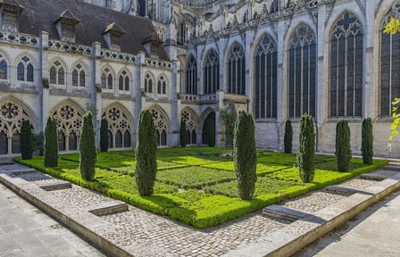 Private Guided Walking Tour of Historic Rouen