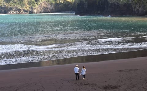 Scenic Cabriolet Tour of Madeira's Coastal Nature and Pools
