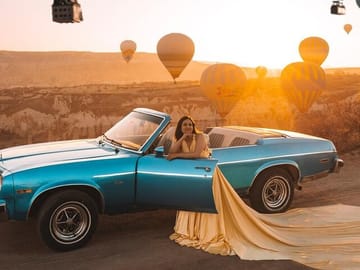 Classic Car Sunrise and Sunset Tour in Göreme, Türkiye