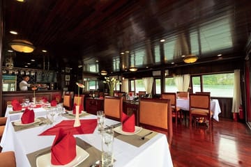 Halong Bay 2D/1N Boutique Cruise with Kayaking and Swimming
