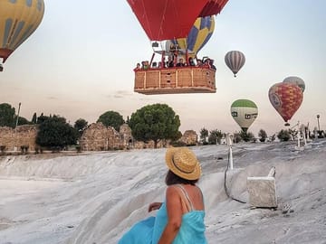 Hot Air Balloon Ride Over Pamukkale with Breakfast Included