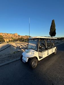 Rome: 3H Baroque, Ancient Rome and food experience by Golf Cart (10am)
