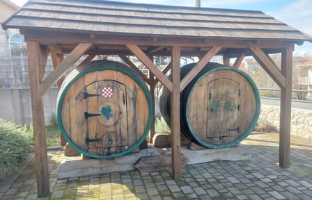 Imotski Lakes Adventure with Wine Tasting and Dinner