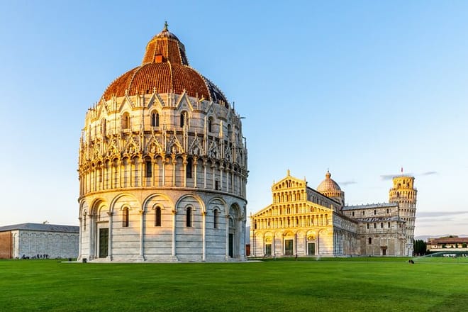 Explore Pisa & Lucca on a Tuscan Day Trip from Florence