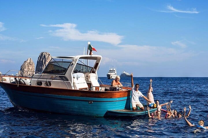 Discover Sorrento Coast and Capri 4