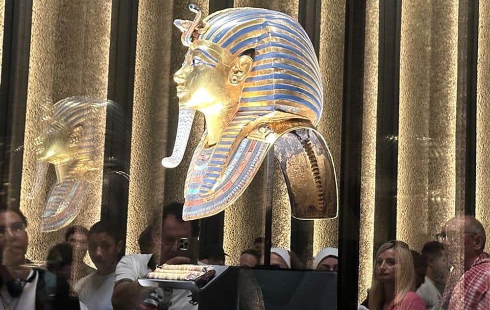 Private Guided Tour of Giza Pyramids and Grand Egyptian Museum