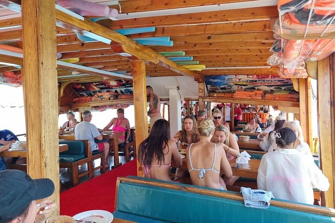 Relax Boat Tour with Lunch and Soft Drinks in Alanya 10
