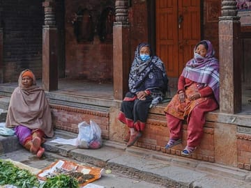 Half-Day Traditional Meal and Food Tasting Tour in Kathmandu