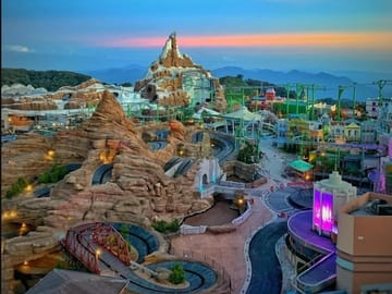 Genting Highlands Nature and Theme Park Tour in Pahang