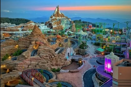 Genting Highlands Nature and Theme Park Tour in Pahang