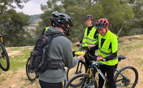 Bicycle Tour of Amman: Explore the City on Two Wheels