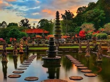 Private Tour : Gate of Heaven Tour