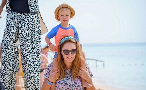 Snorkeling Cruise to Paradise Island from Hurghada with Lunch