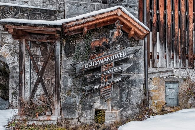 Ancient Treasures in Hallstatt: Exploration Game and Tour 6