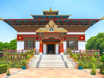 Buddhist Pilgrimage Tour in Bodh Gaya, India