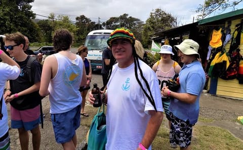 Doctor's Cave Beach and Margaritaville Tour in Montego Bay