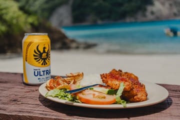 Tortuga Island Full Day Tour from San José with Lunch