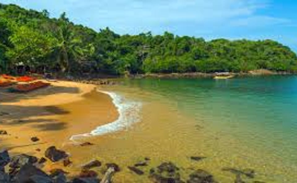 Boat Safari and Beach Tour in Galle, Sri Lanka
