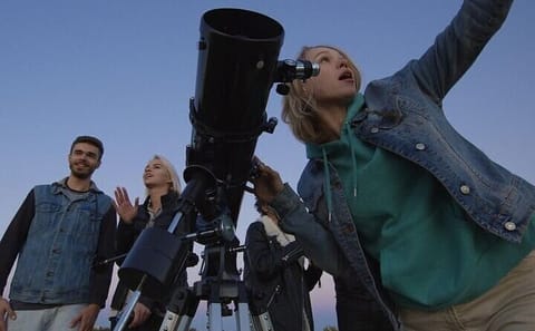 Jeep Safari and Stargazing Dinner Experience in Hurghada