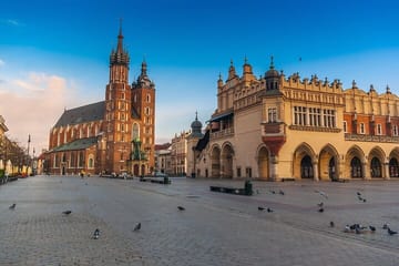 Private Walking Tour of Kraków's UNESCO Old Town and Landmarks