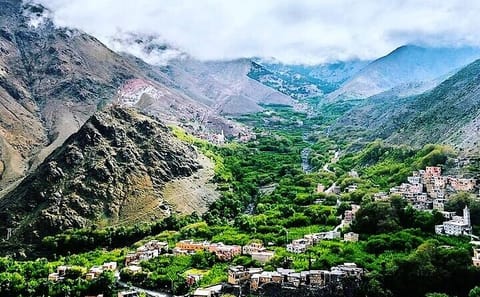 Atlas Mountains :1 day Imlil ,Toubkal Trek