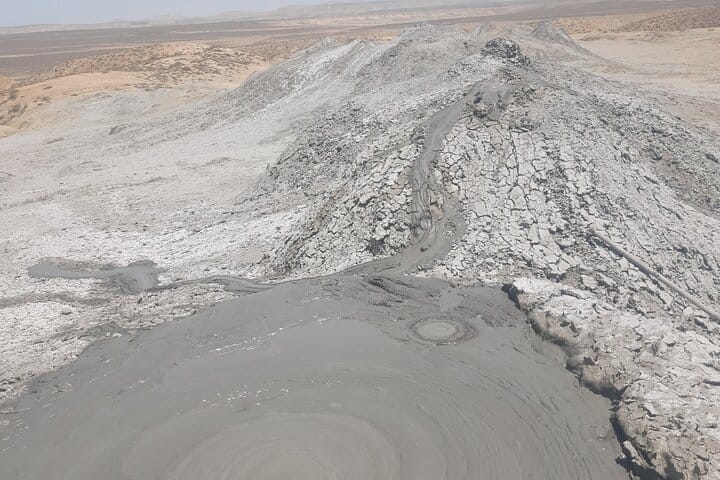 Gobustan-Mud volcanoes-Fire temple-Fire Mountain-Tour-petroglyps