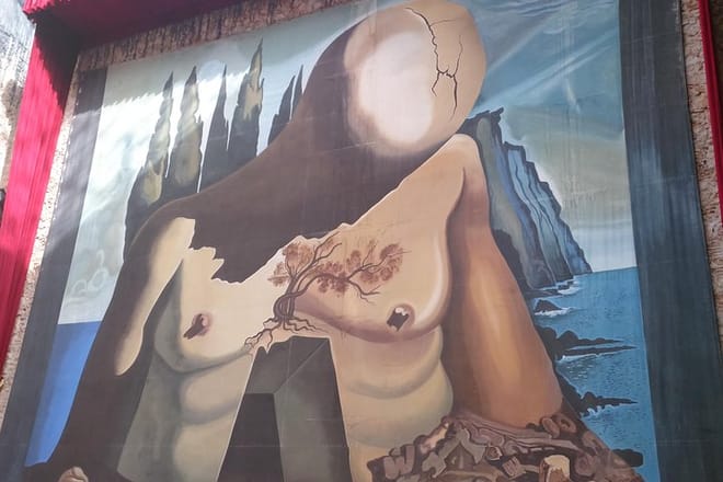 Dalí Theatre-Museum and Girona City 7