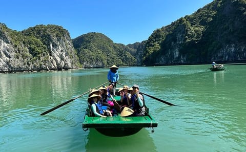 Luxury Day Cruise to Lan Ha Bay from Halong Bay