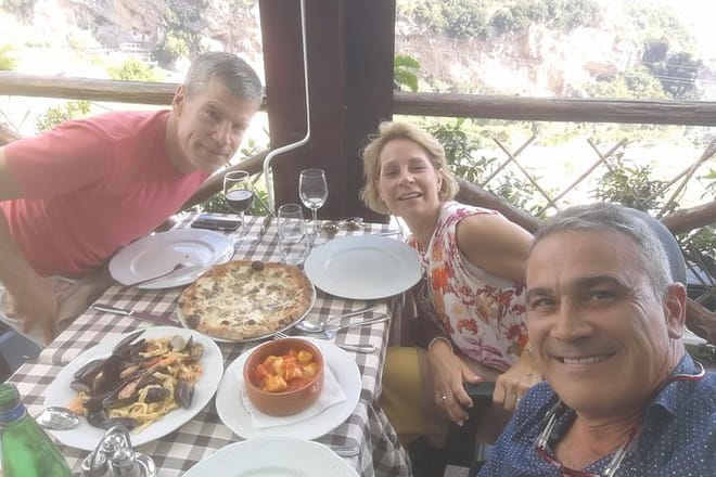 Group Excursion, Visit to the Ruins of Pompeii (4 hours)	 10