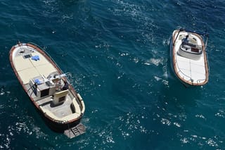 2)Capri & Positano in one day private boat tour 7hrs
