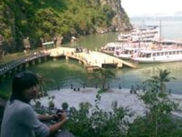 Private Halong Bay Sailing Cruise from Hanoi
