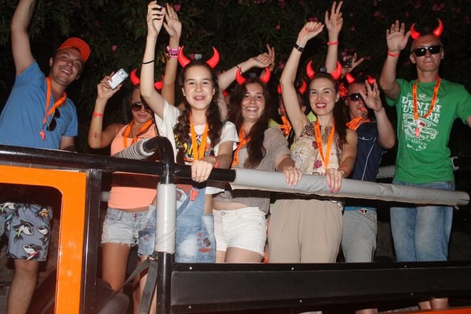 Alanya: Sunset Night Safari with Boat Trip incl. Dinner 8