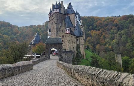 Private Tour of Eltz Castle from Koblenz with Transport