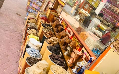 Customizable Shopping Tour at Gold Spice Souk and Outlet Mall in Dubai