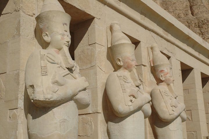 Hatshpsut temple