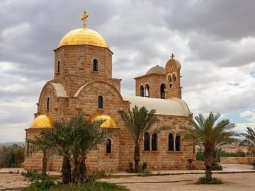 8-Night Best of Jordan Including 1 Night Wadi Rum,1 Night Aqaba, and 1 Night Dead Sea