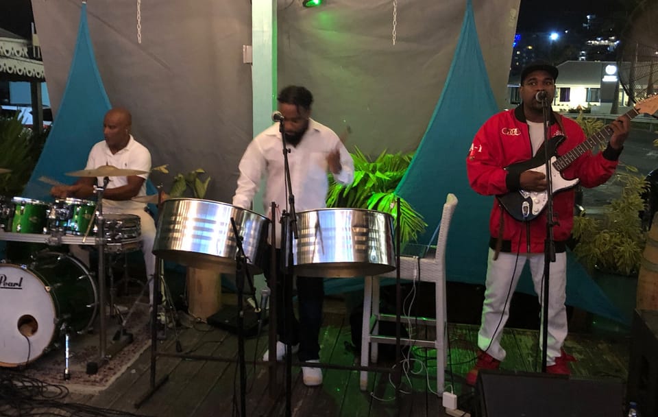 Bar Hopping Tour of Simpson Bay and Philipsburg, Sint Maarten