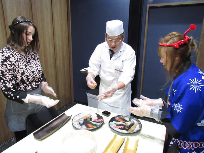 Learn How to Make Sushi! Standard Class in Nara photo 3