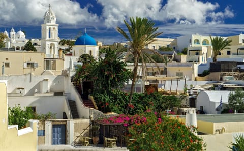 Semi-Private Panoramic Tour of Fira, Santorini