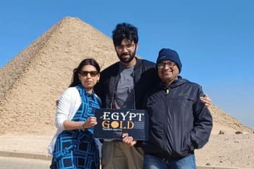 Cultural Tour of Giza Pyramids and Saqqara with Camel Ride