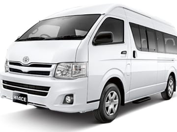 Airport Transfer from Katunayaka to Sigiriya with Tea Stop
