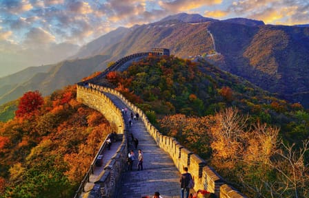 All Inclusive Boutique Tour: Tiananmen Square, Forbidden City and Mutianyu with VIP Pass